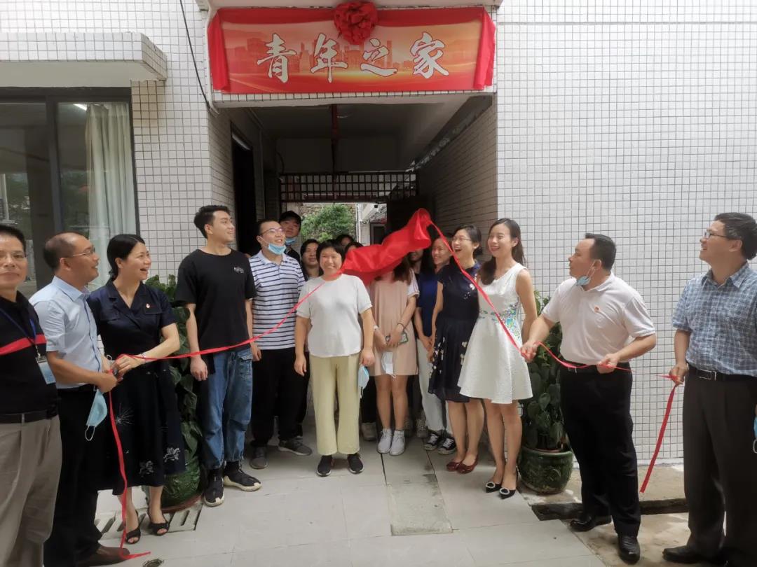 新宝GG集体宿舍升级刷新竣工，，，，，，幸福宿舍生涯正式上线！