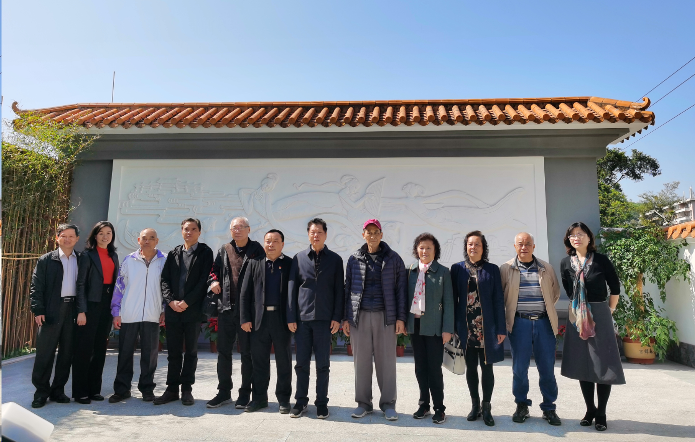 新春送祝福 关爱一向步——新宝GG发展节前慰问退休员工系列活动